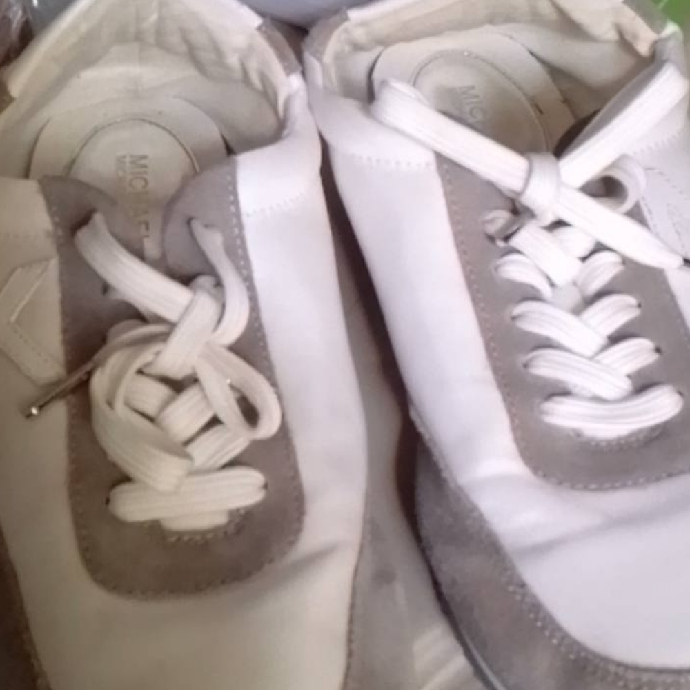 Micheal Kors Sneakers